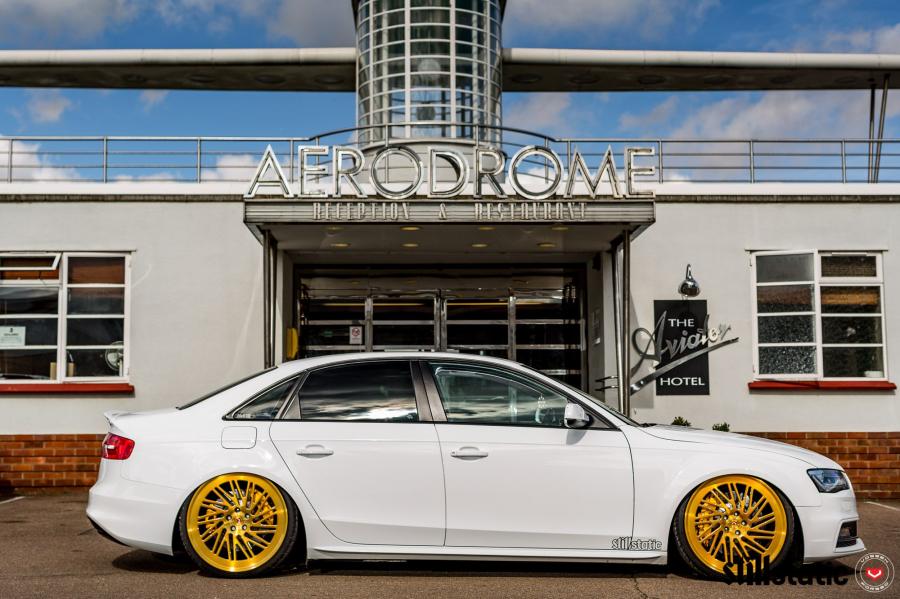  Audi A4 Sedan on Vossen Wheels (LC-105T) 2016 года  (фото 44 из 45)